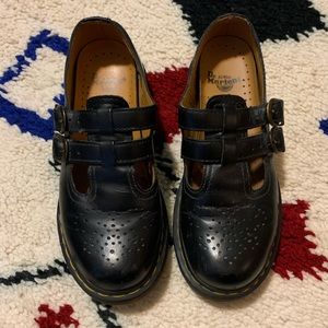 Dr. Martens Vintage Mary-Jane’s (6 US)